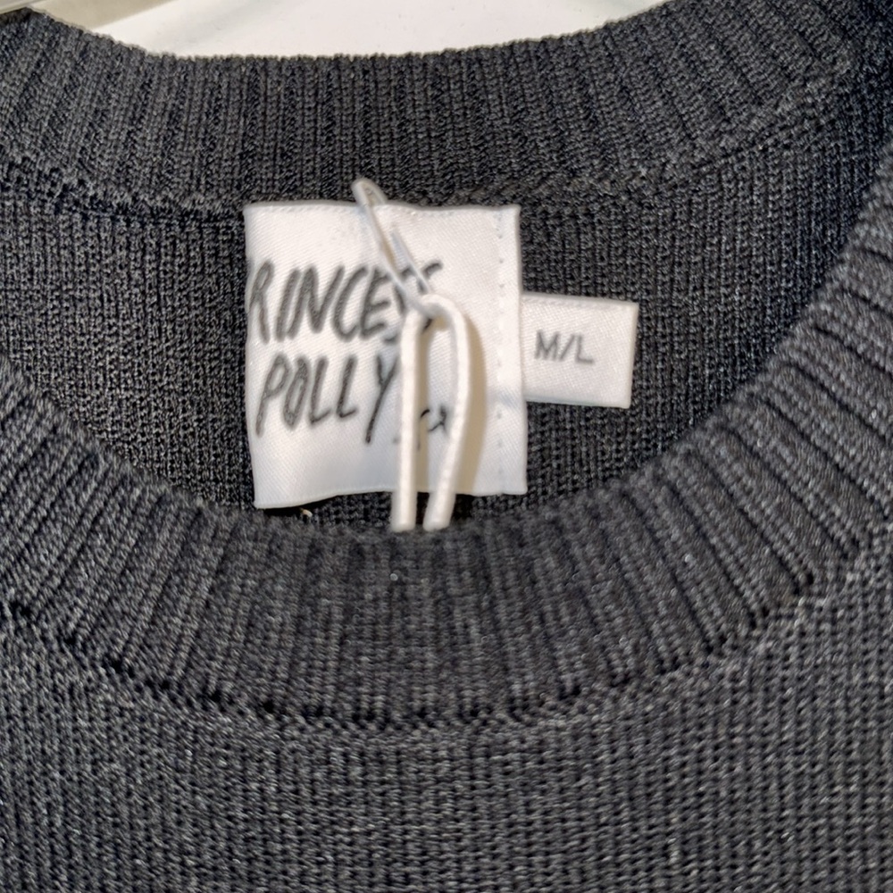 Princess Polly Women's Black Crop-top - Picture 4 of 4